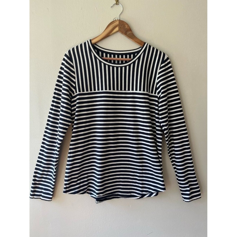 Premise Studio Sz M Black White striped Pullover Blouse Crew Neck